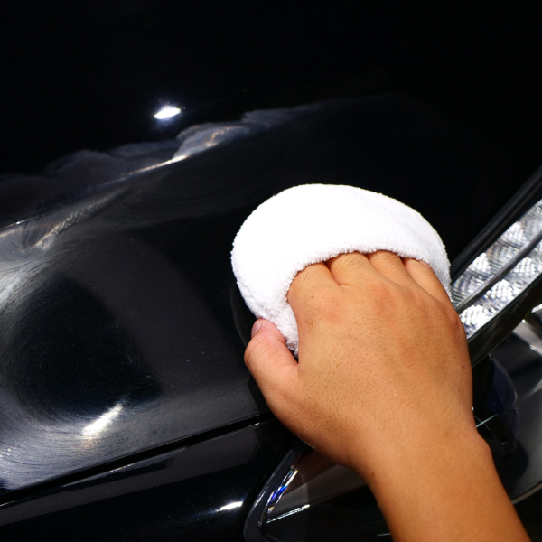 MaxShine - UFO APPLICATOR - WHITE MICROFIBER - Image 2